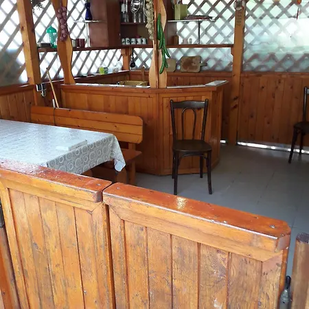 Pensión Irina Mamaia Nord 3*